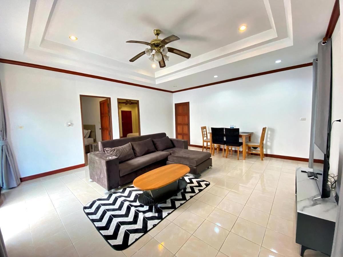 Holiday home 2-bedrooms Cozy House With Free Wi-fi #2 *